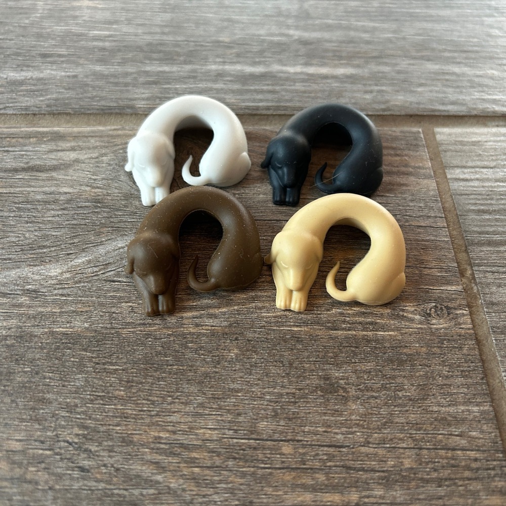 Set of 4 Sleeping Dog Wine Markers Funny‎ Gift - Picture 2 of 2